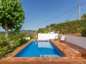 Belvilla by OYO Villa Cadi